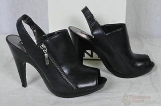 DKNY (B2005163) Black Zelda Wedge Heels 9M R$120