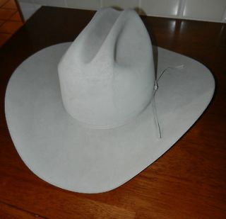 RESISTOL Cowboy Hat Futurity 4X Beaver Self Conforming   Size 6 7/8 