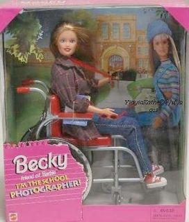 1998 IM A SCHOOL PHOTOGRAPHER BECKY Barbie ♥ WHEELCHAIR ♥ Doll 