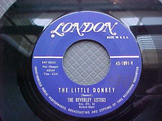 Beverley Sisters 45 RPM 1959 The Little Donkey / The toy drum