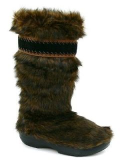 NEW CROCS CozyCrocs Fuzz Bootie Fuzzy Furry Boots Dark Brown Womens 8 
