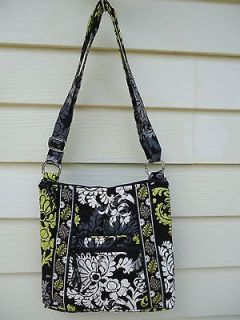 NWT Vera Bradley Large Hipster In Baroque $60 Guaranteed satisfaction