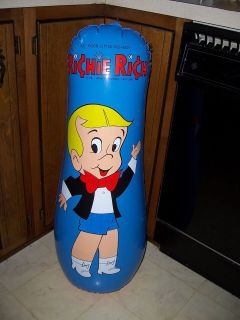 VTG 36 INFLATABLE CHILDS PUNCHING BAG RICHIE RICH 1981 HARVEY 