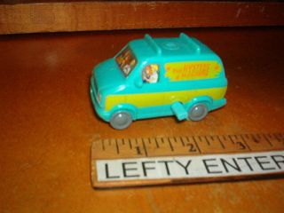 WIND UP THE MYSTERY MACHINE VAN BURGER KING TOY 2000