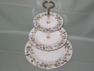 tier cake stand in Cake Stands & Plates