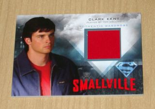   Smallville wardrobe costume CLARK KENT RED T shirt Tom Welling M6