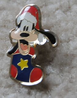Disney Goofy Christmas Stocking Pin With Star