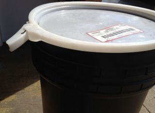 55 Gallon Food Grade Plastic Drum Barrel with Latch Lid, Very Clean