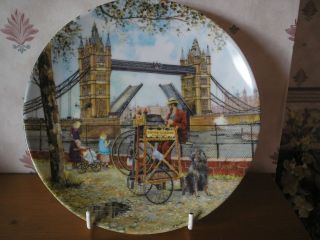DAVENPORT THE KNIFE GRINDER PLATE CRIES OF LONDON PLATE BRADFORD 