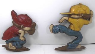   1979 SEXTON BASEBALL PLAYERS CATCHER AND PITCHER WALL PLAQUES #2500