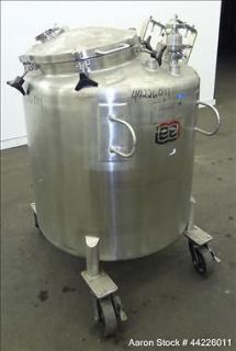 Used  Lee Industries Pressure Tank, 132.1 Gallon (500 L