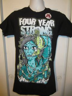   Topic Four Year Strong Punk Rock T SHIRT Size Small NWOT Slim Fit