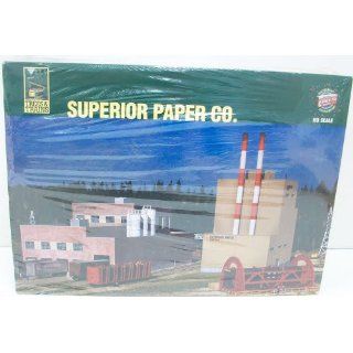   Walthers Cornerstone Series HO Scale Superior Paper Co: Toys & Games