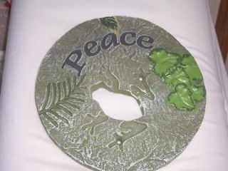 FROG STEPPING STONE,LATEX MOLD,CONCRETE/​PLASTER