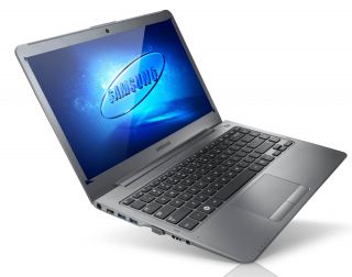 The high performance Series 5 535 notebook with 14 inch display ( view 