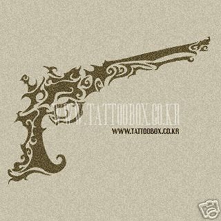 Reusable airbrush tattoo stencils   Gun (Medium size)
