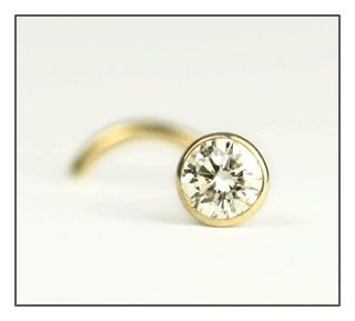 Diamond Nose Stud 10pt VS1 GH in Choice of Gold