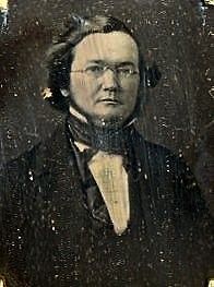   9th pl. Dag   LOOKS LIKE A YOUNG HORACE GREELEY BUT PROBABLY ISNT