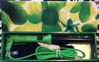 NIB herstyler green grande curls wand curling iron 18   22 mm pro clip 