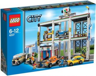 LEGO City Traffic 4207 City Garage Vehicles Parking NEW Factory Sealed