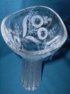   CRYSTAL/ART GLASS LARGE GERMANY VASE WITH FLOWERS,COLLEC​TIBLE