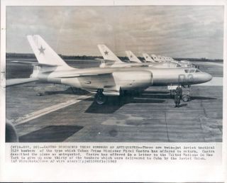 1962 Twin Jet Soviet Tactical Ilyushin IL 28 Beagle Bombers For Cuba 