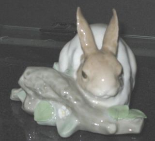 lladro porcelain rabbit eating figurine 4772 brown time left $