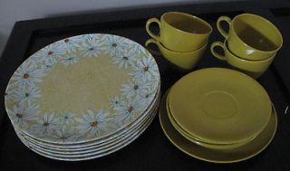 15 piece Vintage Melmac Melamine Dinnerware plate cup saucer flowered 