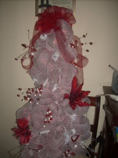 deco mesh christmas tree wreath  100 00