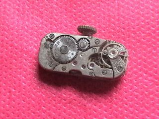 antique wristwatch movement for repair mimo from argentina time left