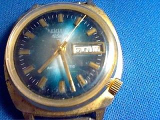vintage remington electra blue dial day date watch runs returns