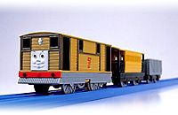 trackmaster tomy thomas friends toby motorized new from hong kong