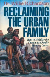   Family Training Center by Willie Richardson 1996, Paperback