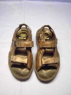 propet surf walker mens sandles size 11 new without tags