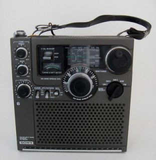 Nice Sony ICF 5900W FM AM Multi Band Receiver & Shortwave Radio
