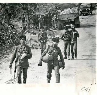 1971 Wounded South Vietnamese Troops on Road near Han Nghi Original 
