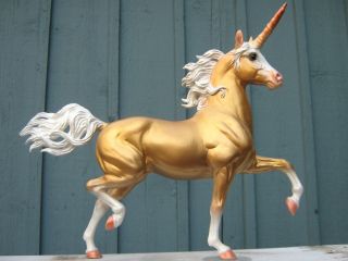 breyer custom unicorn merlin on sale price lowered time left