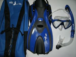   H2OSporting Snorkeling Gear Set Silicone Mask Dry Top Snorkel Fins Bag