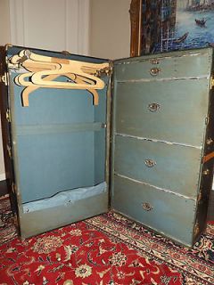 VINTAGE STEAMER TRUNK WARDROBE TRUNK W 4 DRAWERS and 5 hangers 