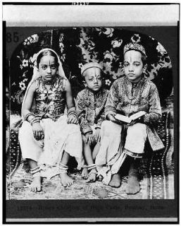 Hindu children,high caste,clothing,dress,upper class,hats,Bombay,India 