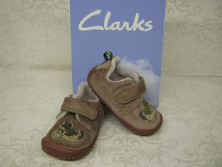 Clarks Boys Snoozy Boy Sand Fabric Velcro Dinosaur Slippers
