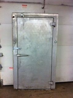 USED WALK IN COOLER 10x14x8 TALL WITH REFRIGERATION GOOD CONDITION 