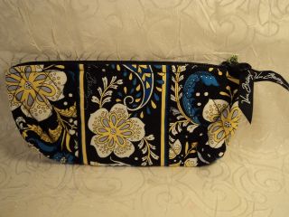   Ellie Blue Brush and Pencil Case NWT   $23