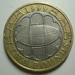 RARE RUGBY WORLD CUP 2 POUND COIN IN EX CONDITION 1999 FREE POST