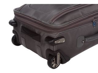 Travelpro Crew™ 9   22 Expandable Rollaboard Suiter    