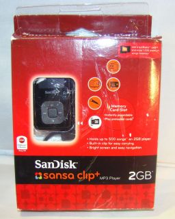 SanDisk Sansa Clip 2 GB MP3 Music Player 1 0 Black SDMX18R 002GK A57 
