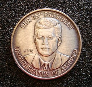 JFK JOHN F. KENNEDY OUR 35th. PRESIDENT MEDAL USA. SIZE 1 1/2 