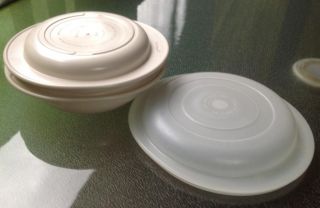 Tupperware Ultra 21 1 2 Cup Microwave Casserole Bowl Set with Seal 