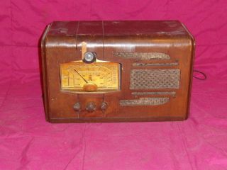 Antique,Silvertone,Tube Radio,(Model101.487),  