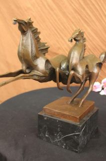original austrian vienna Hot Cast bronze Abstract horses statue 